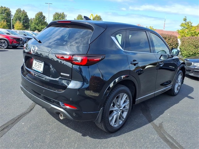 2025 Mazda CX-5 2.5 Premium Plus photo 5