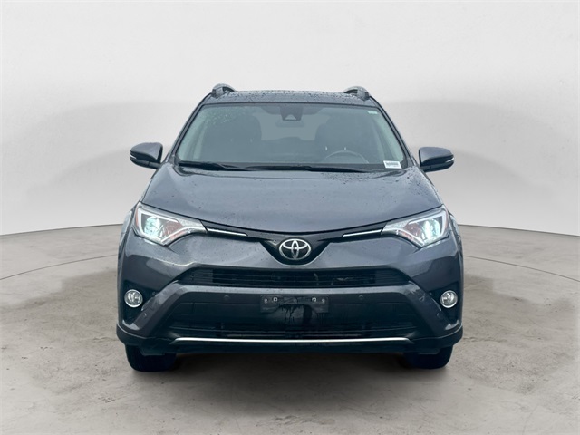 2017 Toyota RAV4 XLE photo 8