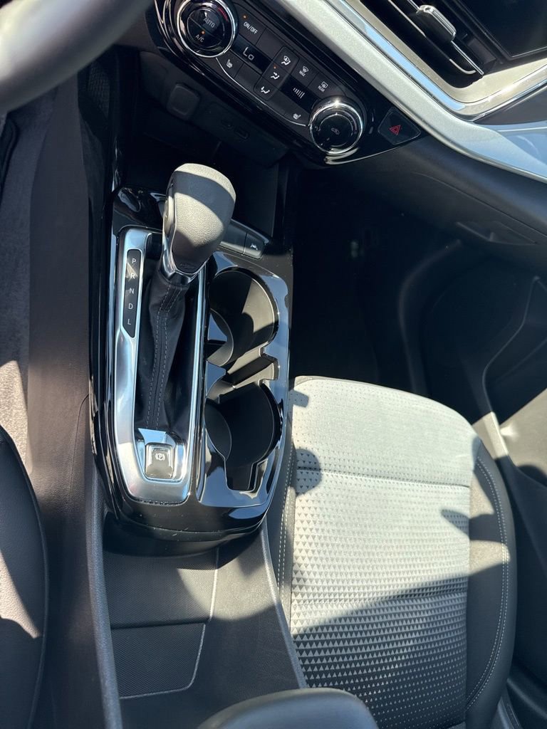 2025 Chevrolet Trax LT photo 19
