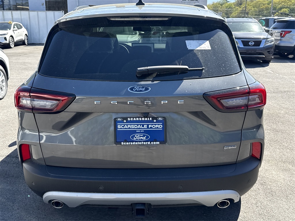 2024 Ford Escape Plug-In Hybrid photo 3