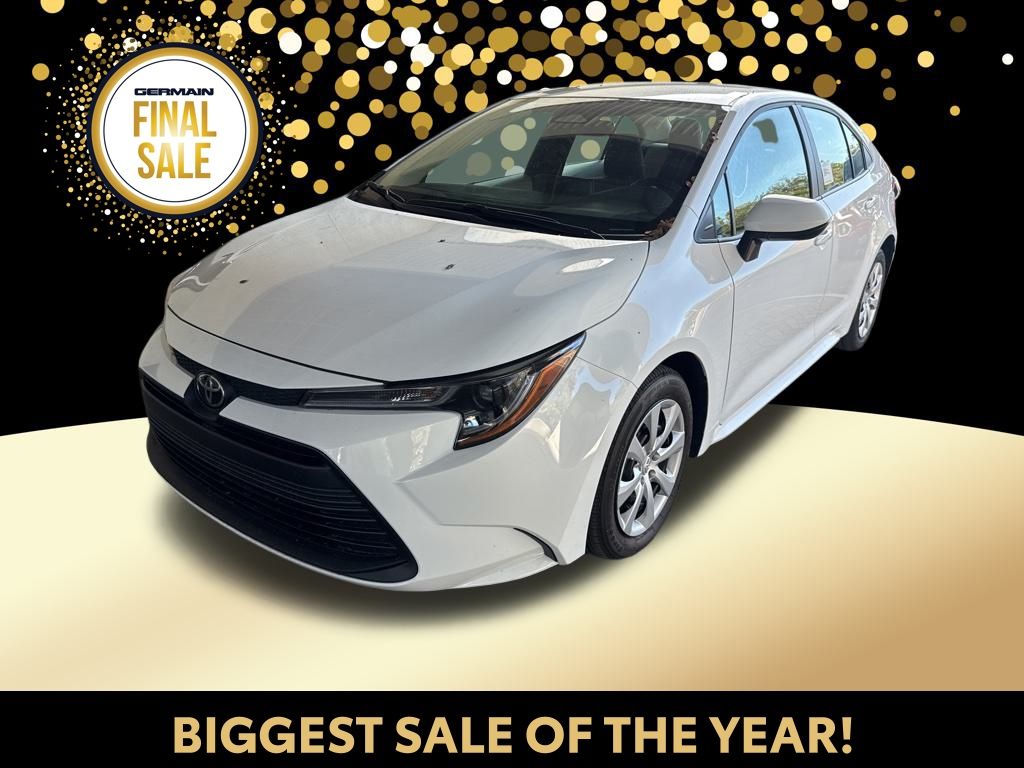 2025 Toyota Corolla LE's photo