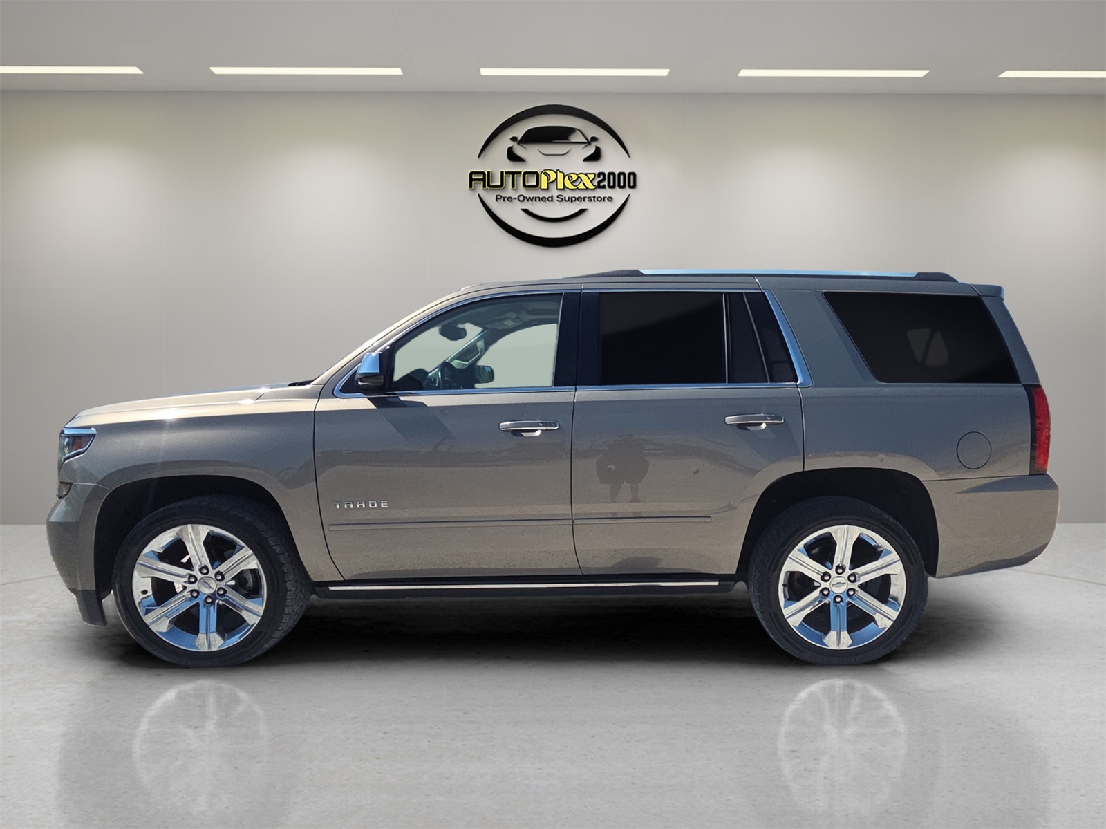 2019 Chevrolet Tahoe Premier photo 4