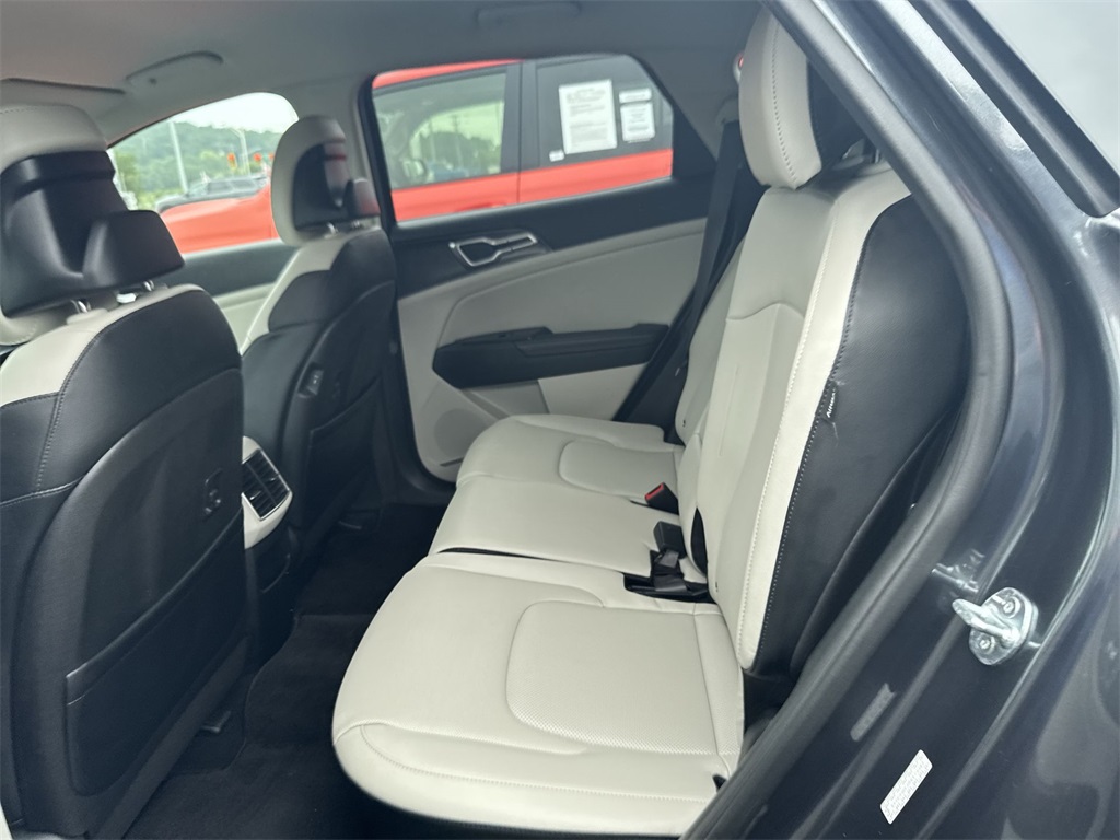 2024 Kia Sportage EX photo 27