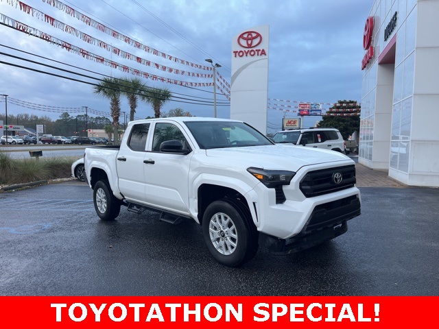 2024 Toyota Tacoma SR's photo