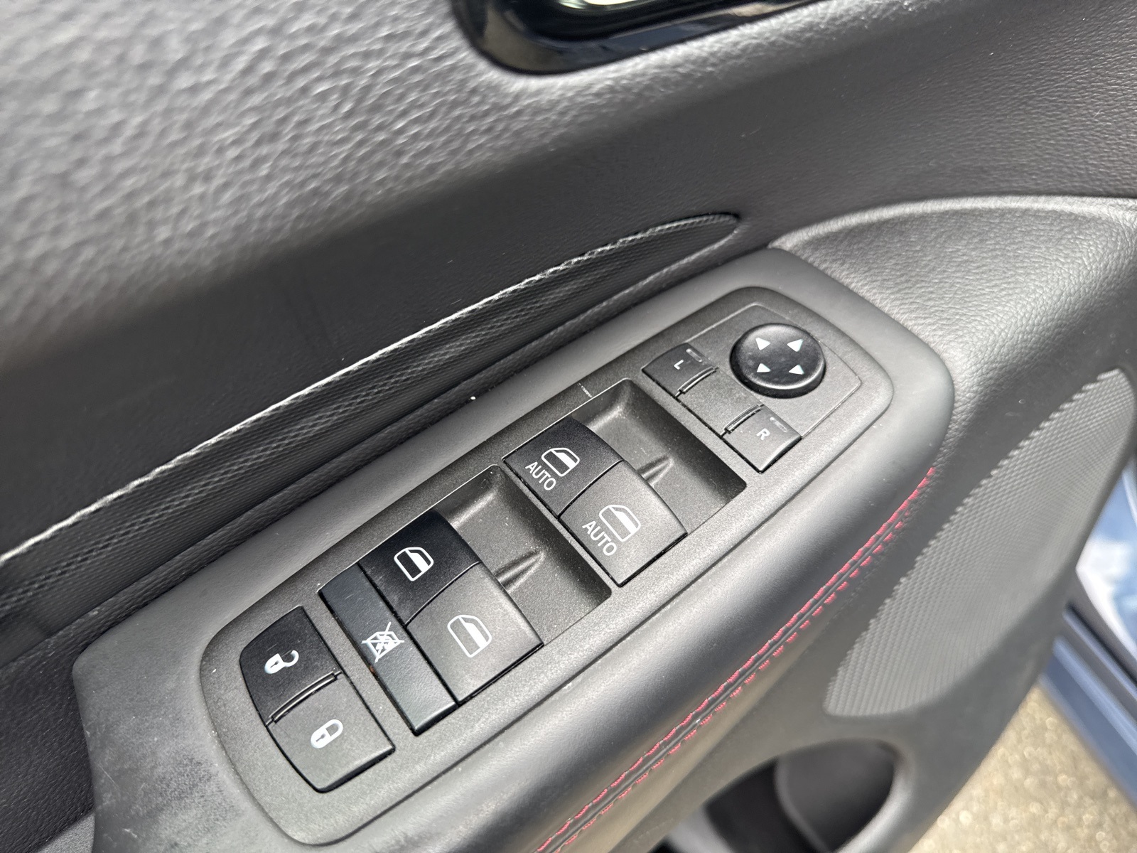 2021 Dodge Durango R/T photo 36