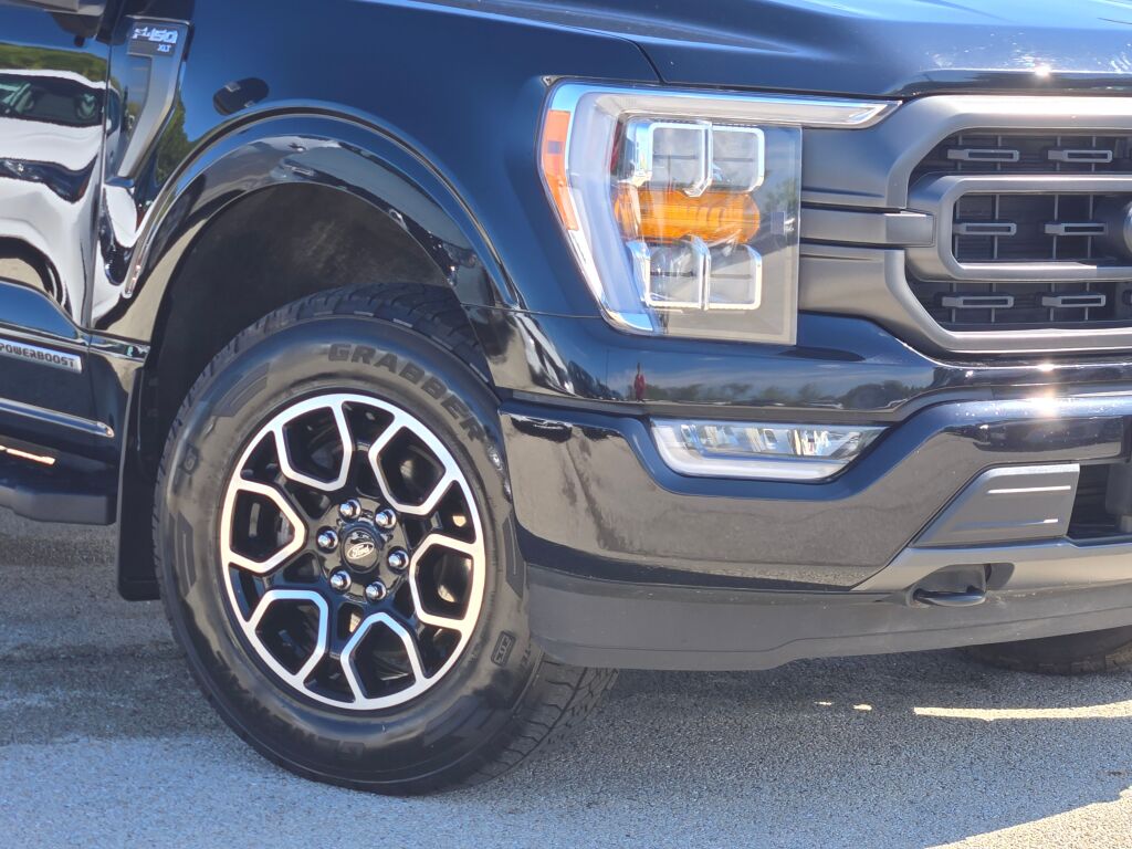 2022 Ford F-150 XLT photo 3