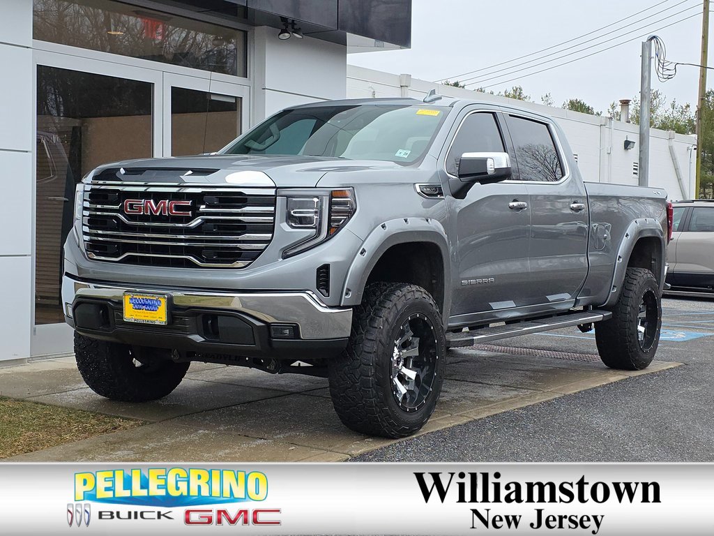 2023 GMC Sierra 1500 SLT's photo
