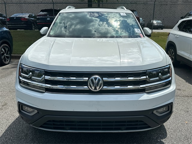 2018 Volkswagen Atlas V6 SEL photo 2