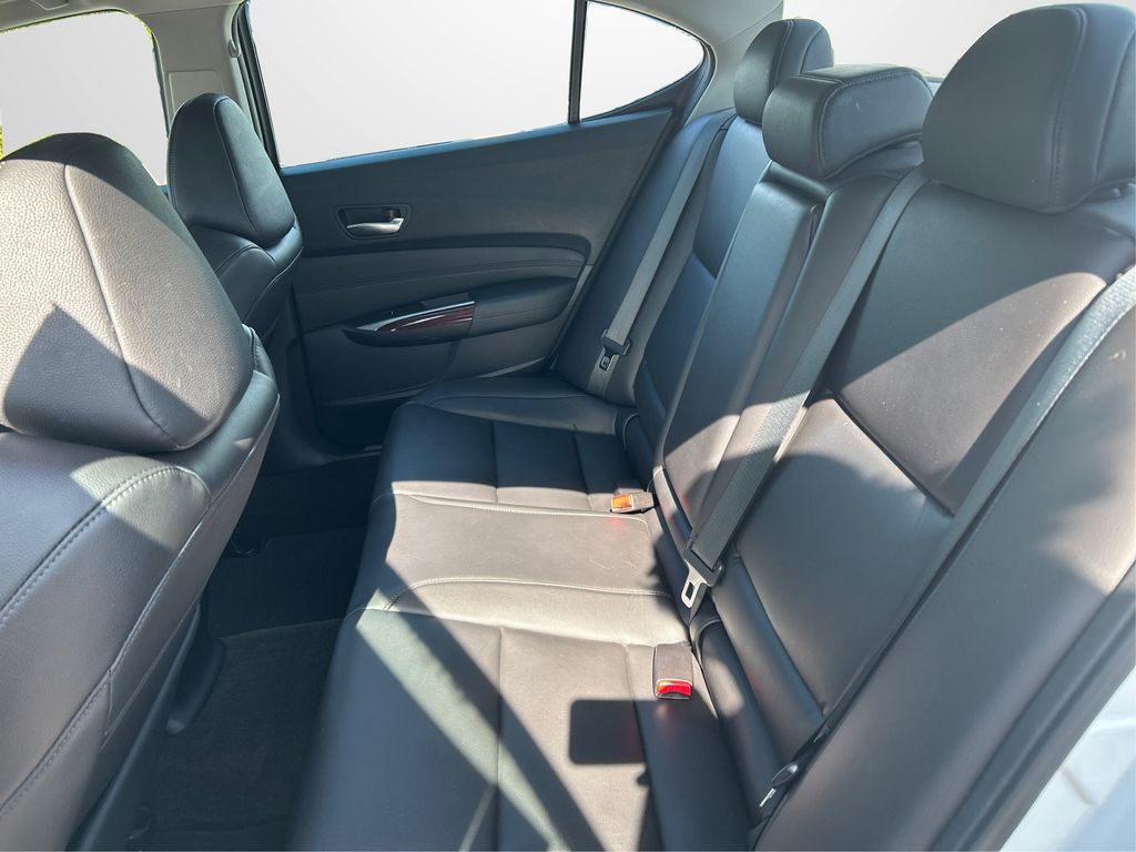 2017 Acura TLX 2.4L photo 10