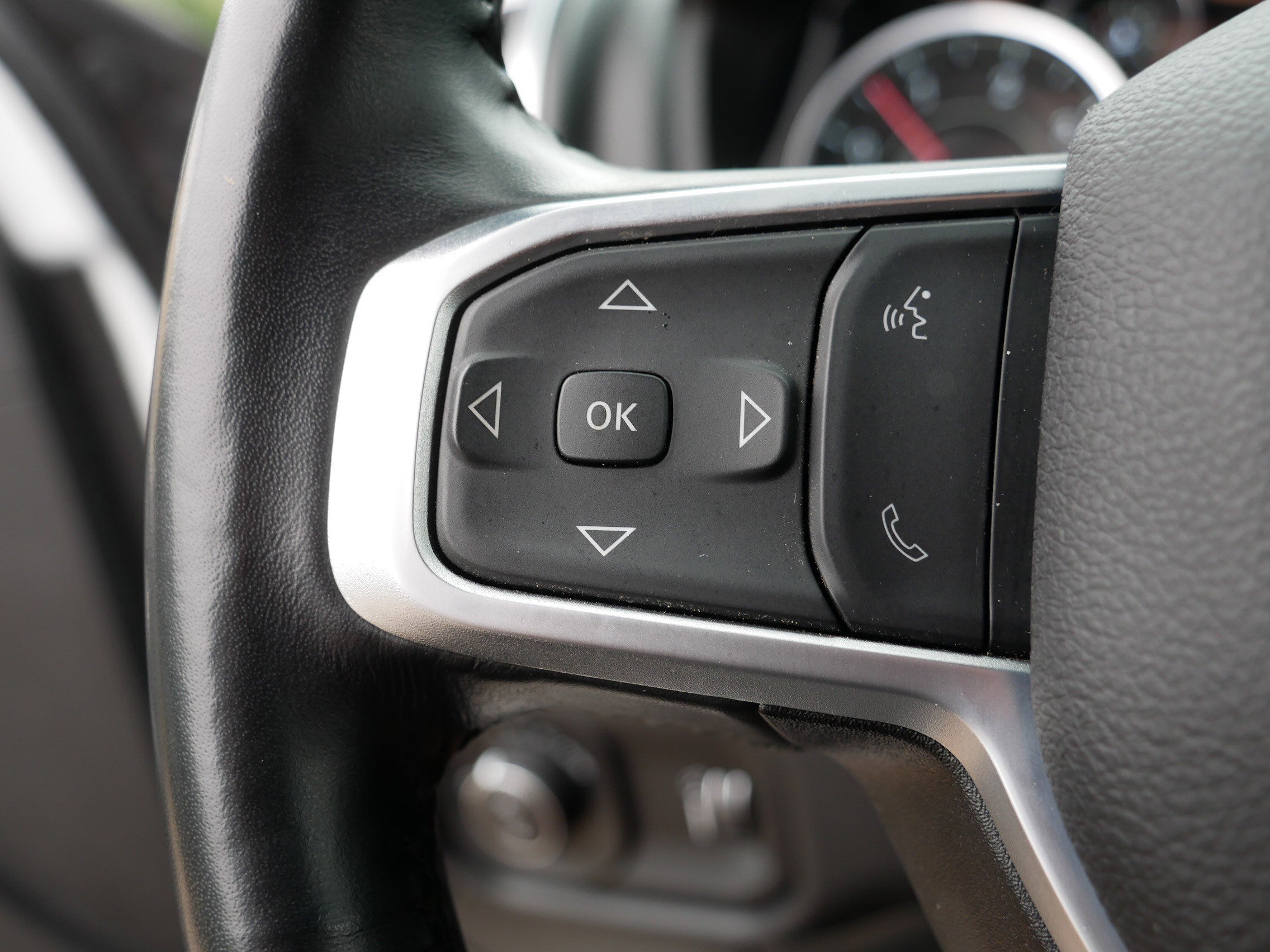 2024 Ram 2500 Big Horn photo 28