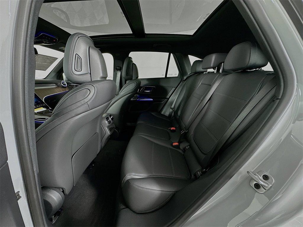 2026 Mercedes Benz GLC 300 4MATIC photo 22