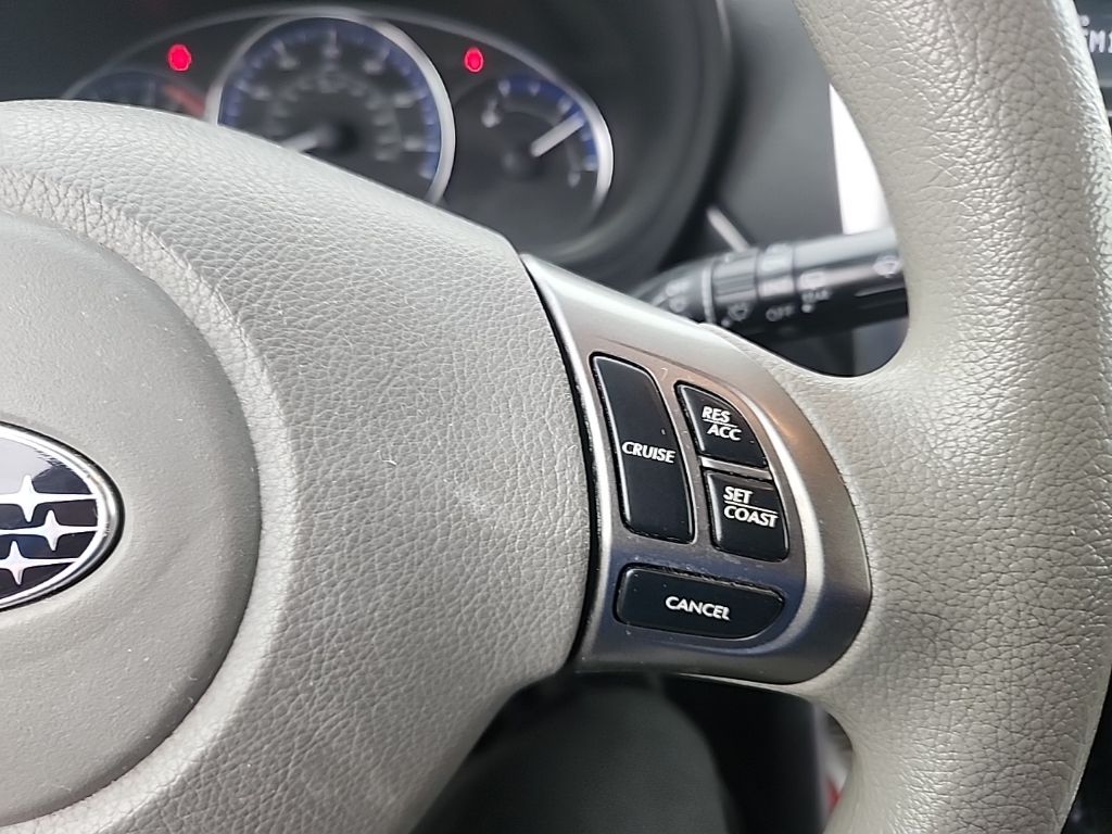 2011 Subaru Forester 2.5X Premium photo 13
