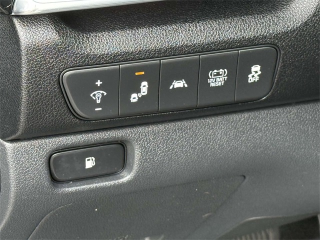 2022 Kia Niro Touring Special Edition photo 28