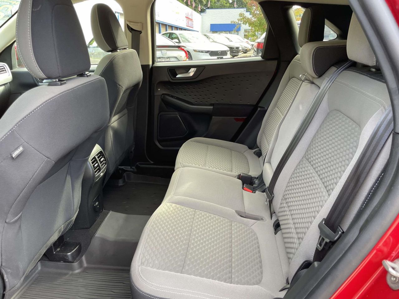 2020 Ford Escape SE photo 10