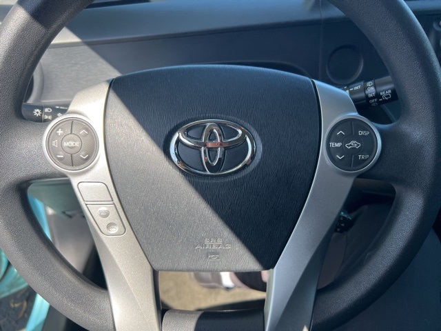 2013 Toyota Prius C Two photo 13