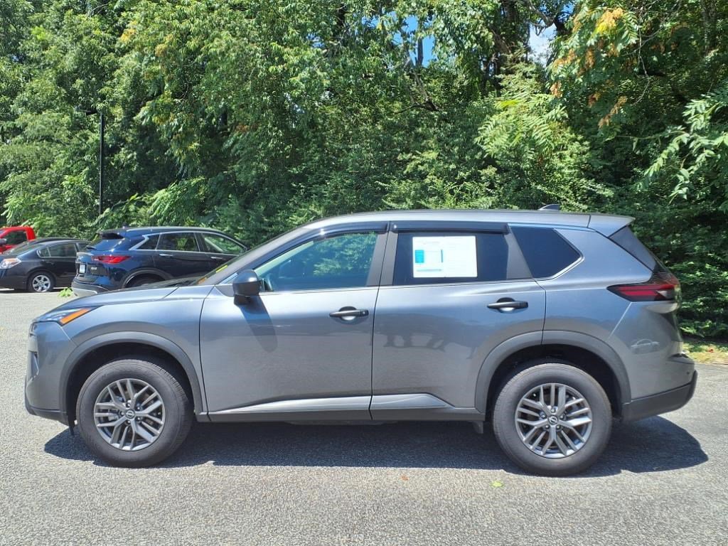2025 Nissan Rogue S AWD photo 4