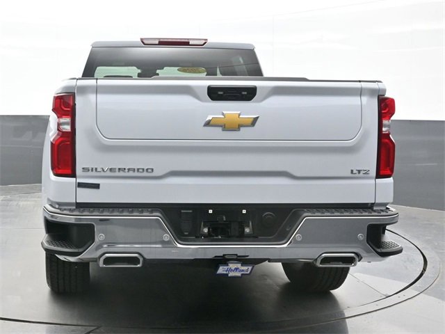2026 Chevrolet Silverado 1500 LTZ photo 2