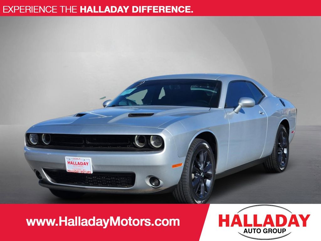 2023 Dodge Challenger SXT