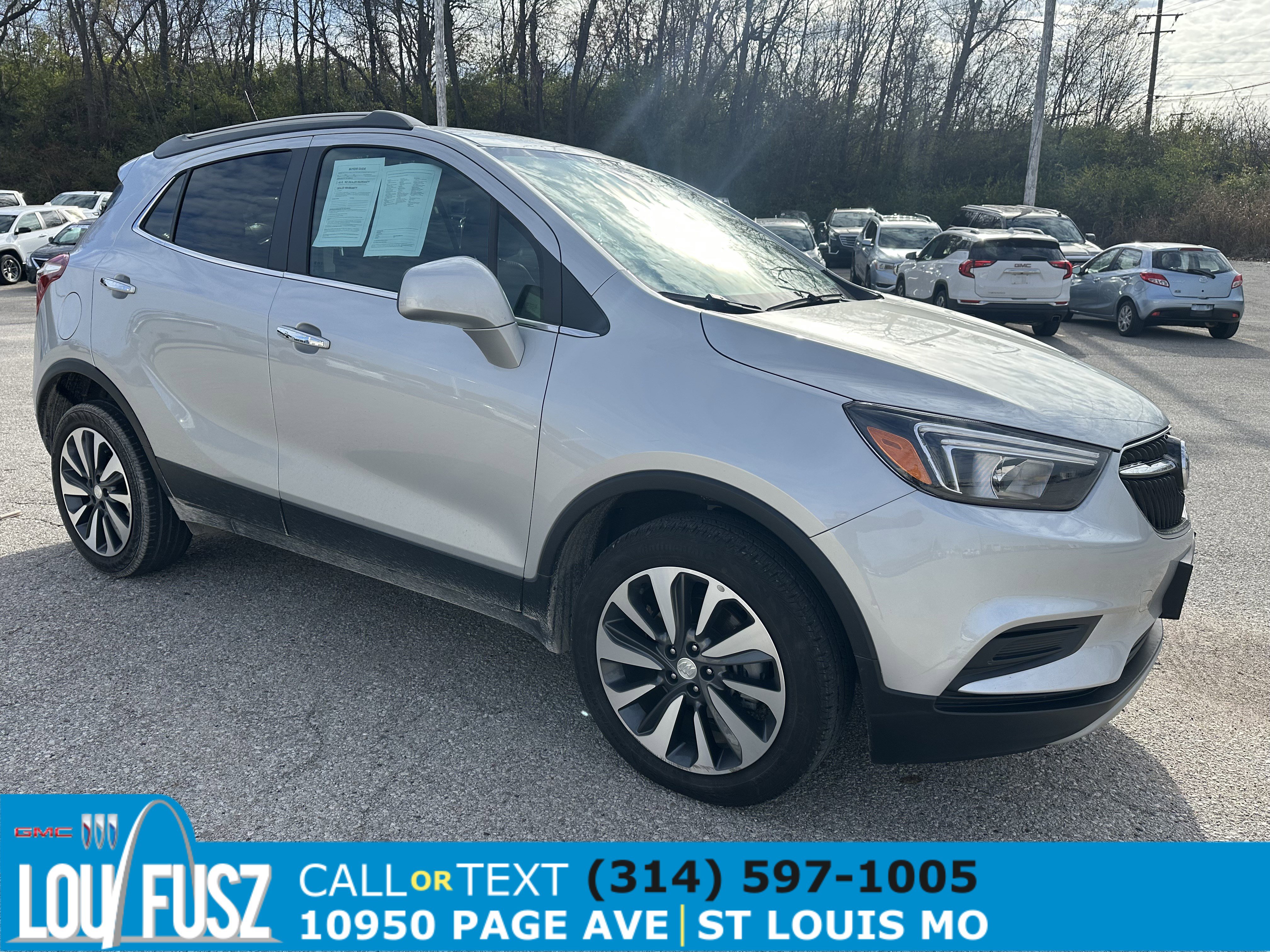 2022 Buick Encore Preferred's photo