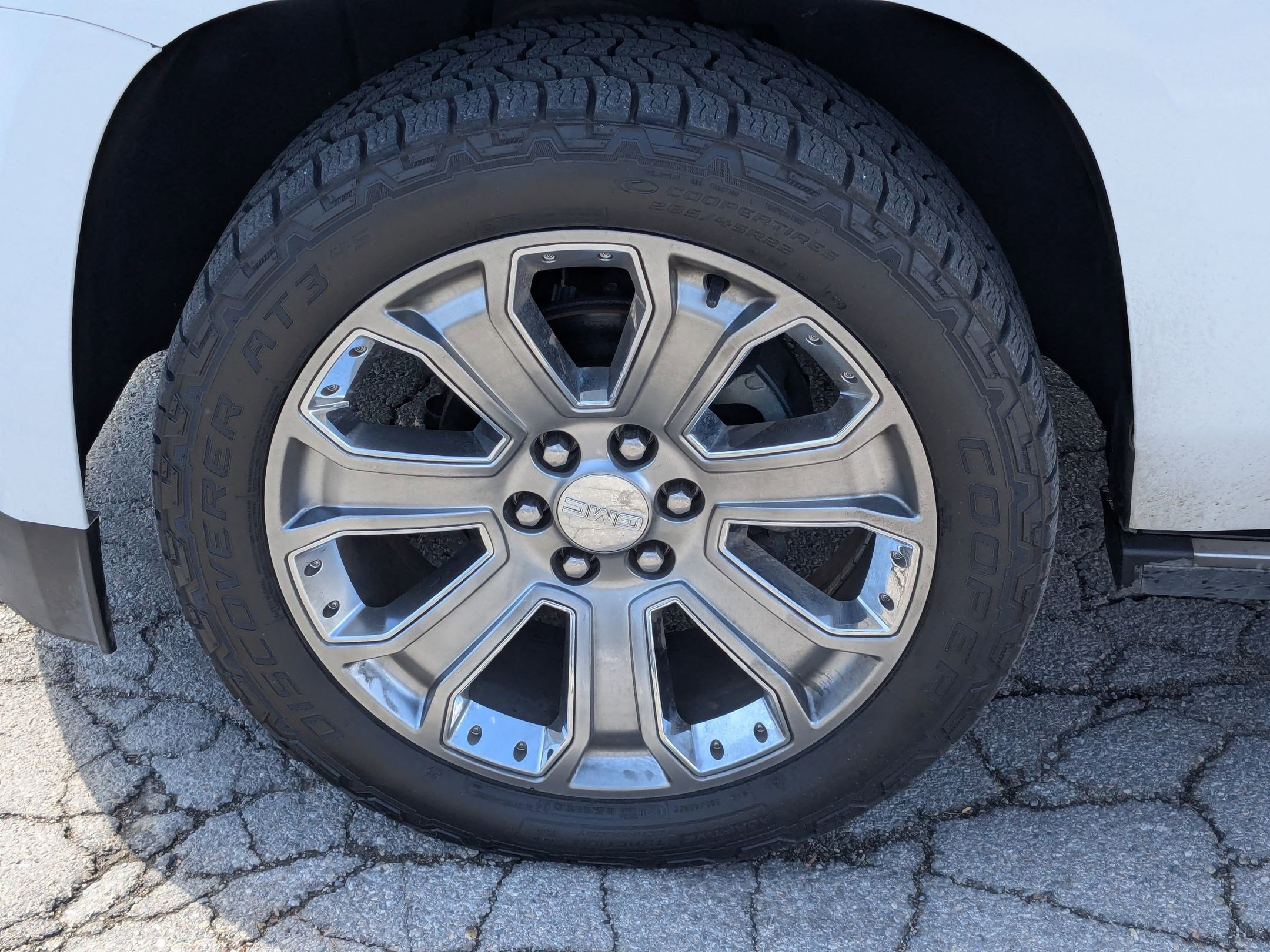 2016 Gmc Yukon Denali photo 9