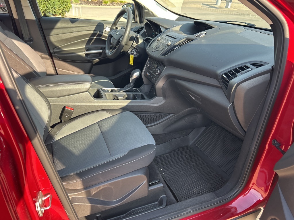 2018 Ford Escape SE photo 31