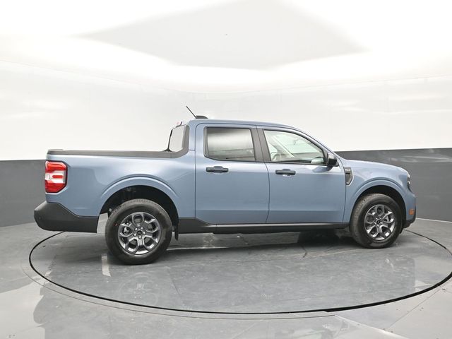 2025 Ford Maverick XLT photo 3