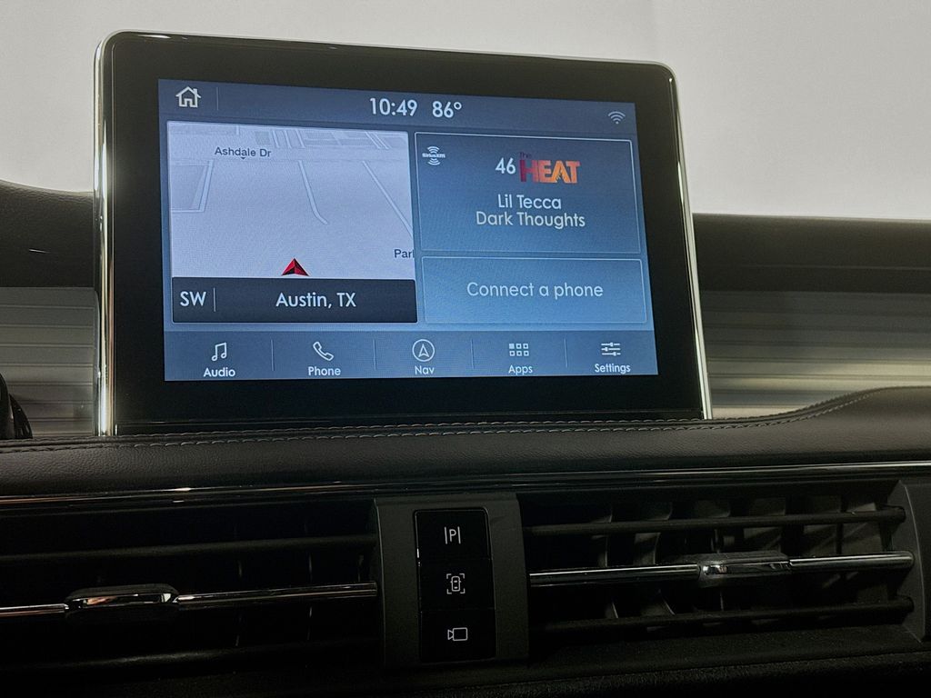 2021 Lincoln Corsair Standard photo 16