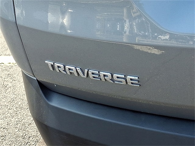2023 Chevrolet Traverse LS photo 28
