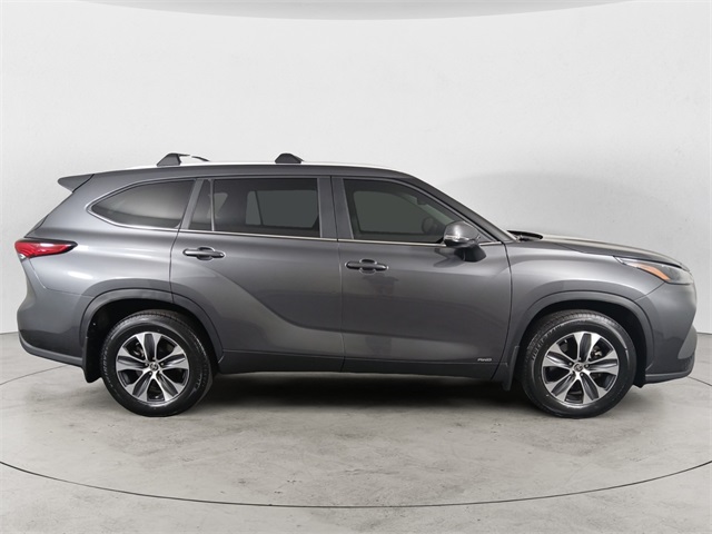2023 Toyota Highlander Hybrid XLE photo 5
