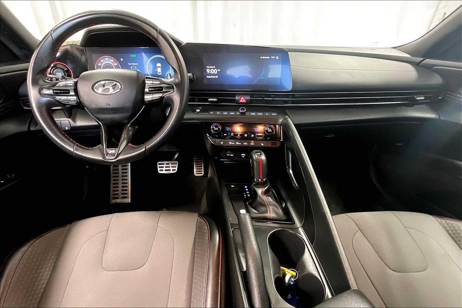 2023 Hyundai Elantra N Line photo 21
