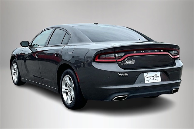 2021 Dodge Charger SXT photo 4