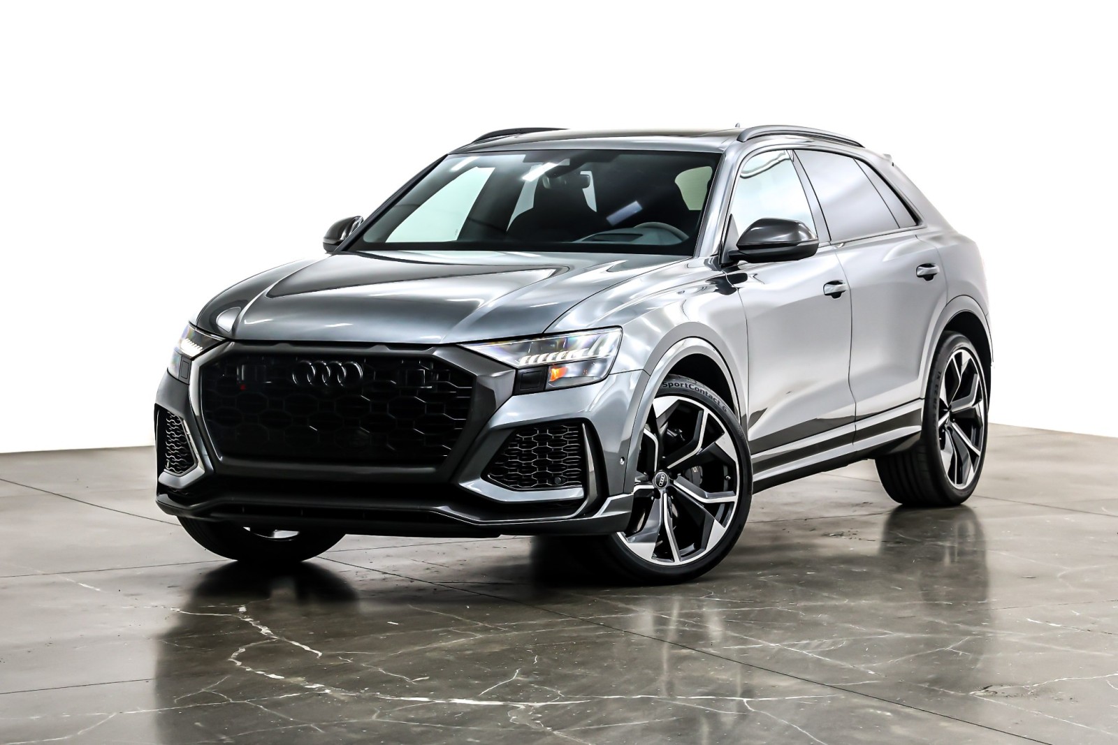 2024 Audi RS Q8 Base's photo