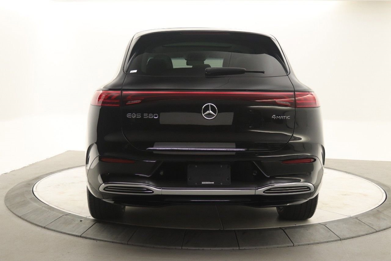 2023 Mercedes Benz EQS SUV 580 4MATIC photo 4