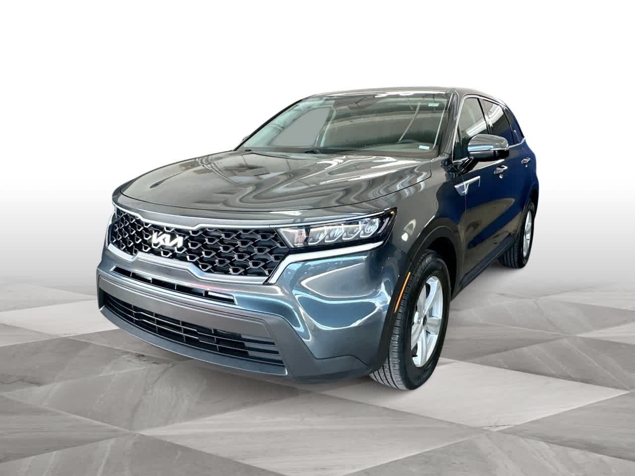 2023 Kia Sorento LX photo 3