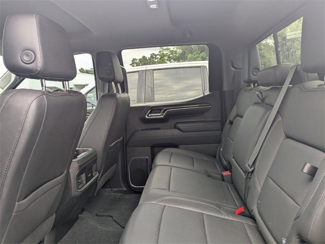 2024 Chevrolet Silverado 1500 RST photo 11
