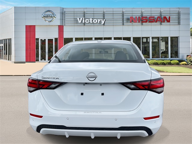 2025 Nissan Sentra SV photo 4