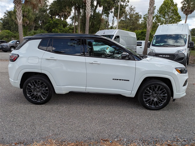 2023 Jeep Compass High Altitude photo 3