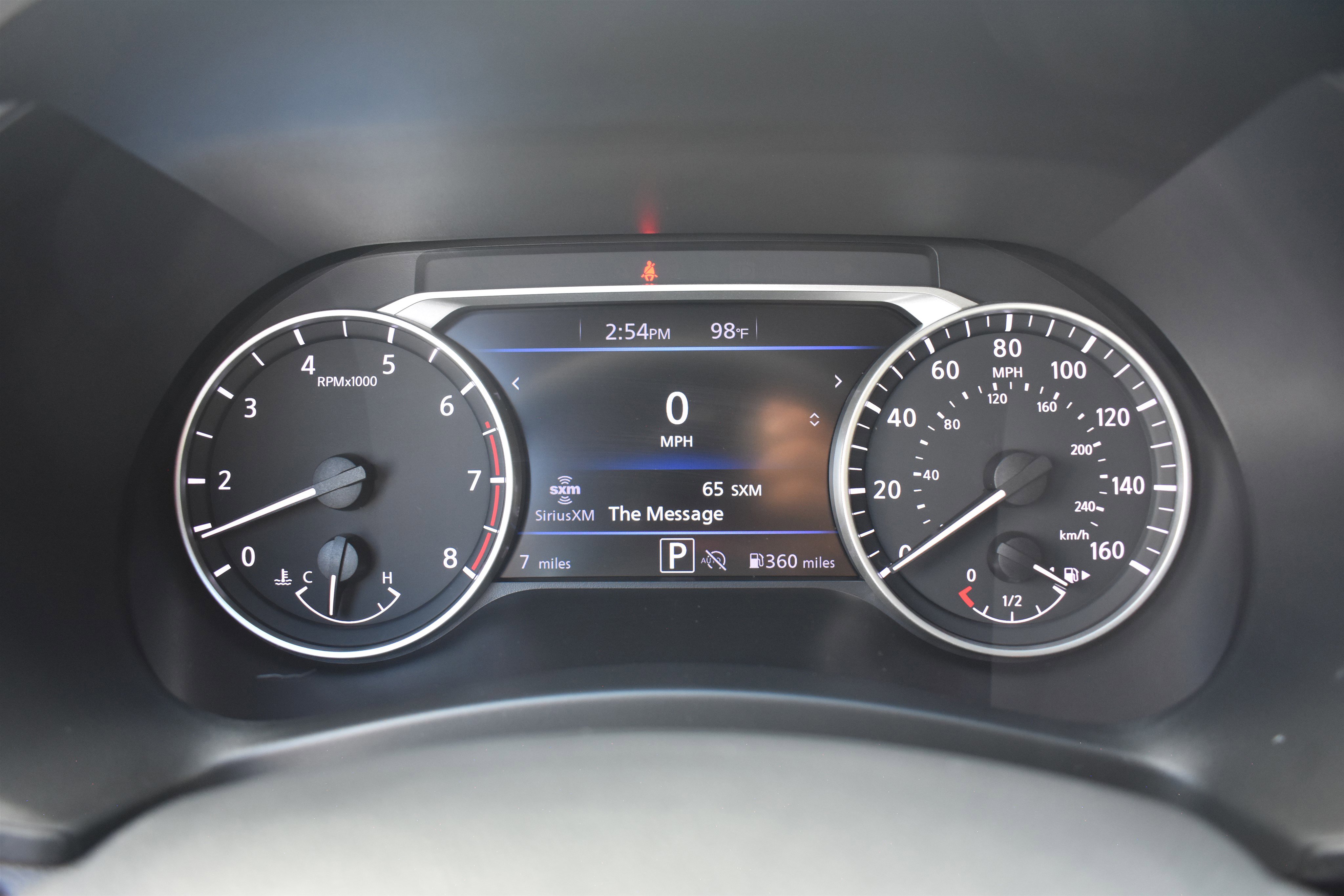 2025 Nissan Sentra SV photo 10