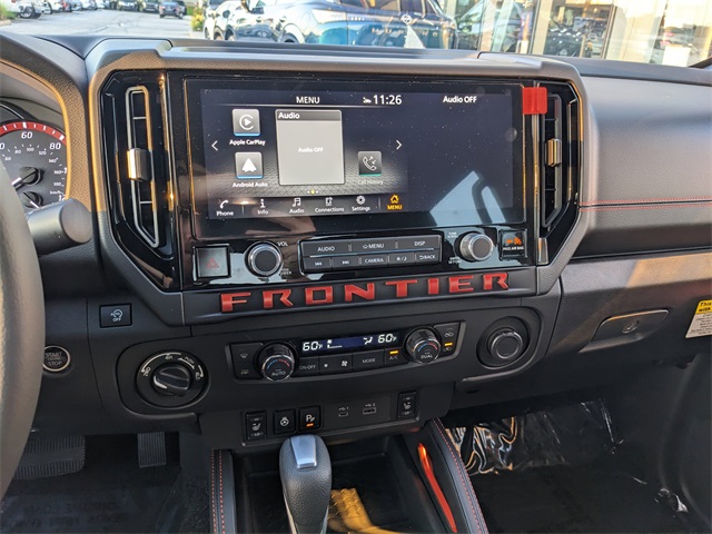 2025 Nissan Frontier Crew Cab PRO-4X photo 15