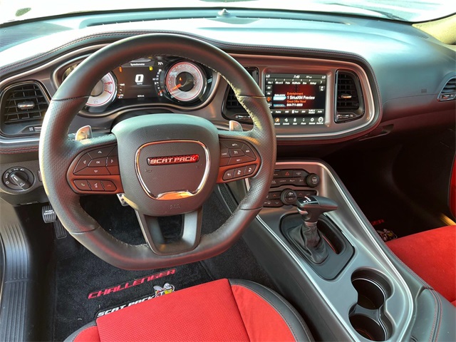 2022 Dodge Challenger R/T Scat Pack photo 12