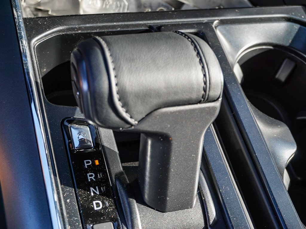 2025 Ford F-150 XLT photo 20