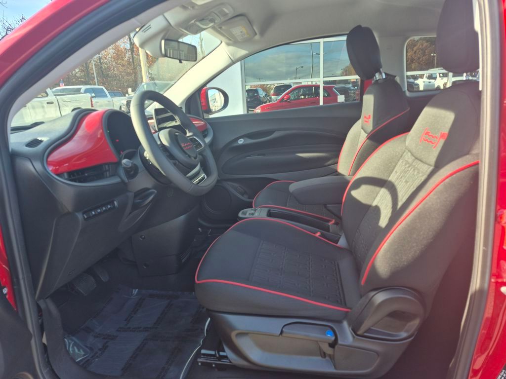 Used 2024 FIAT 500e Base with VIN ZFAFFAA4XRX208642 for sale in Chesapeake, VA