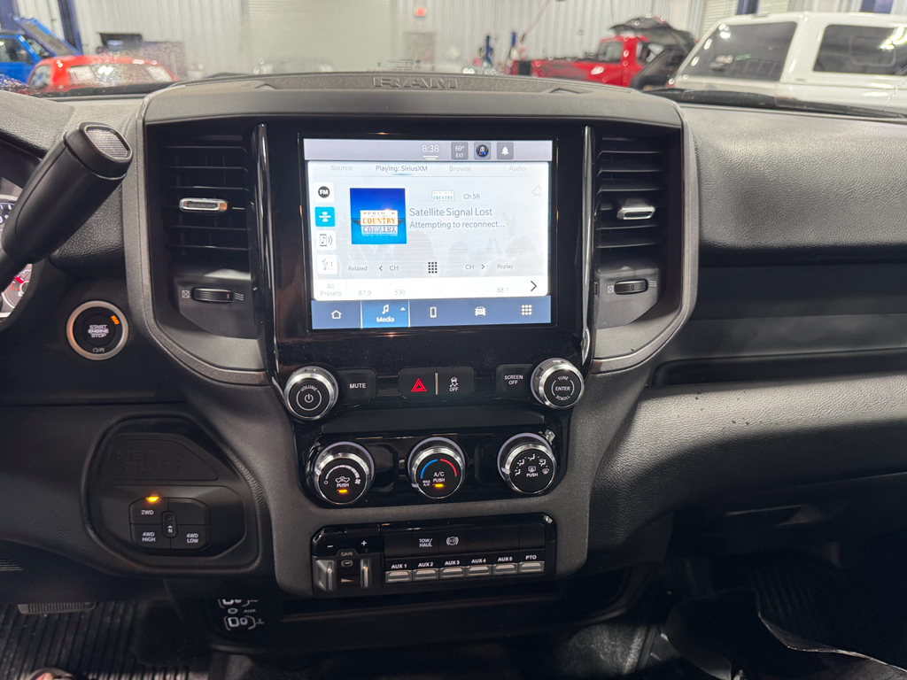 2025 Ram 3500 Tradesman photo 33