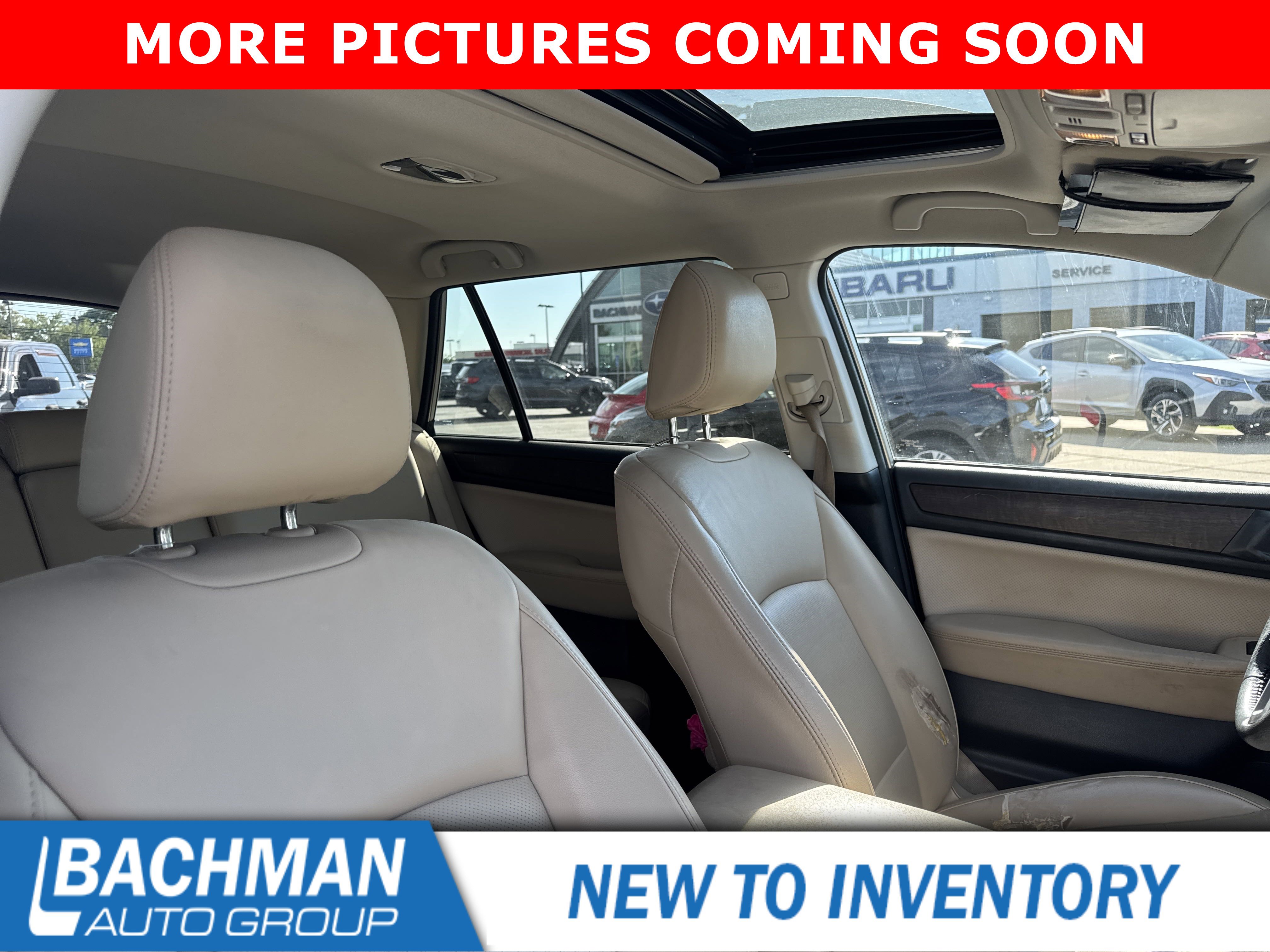 2017 Subaru Outback Limited photo 3