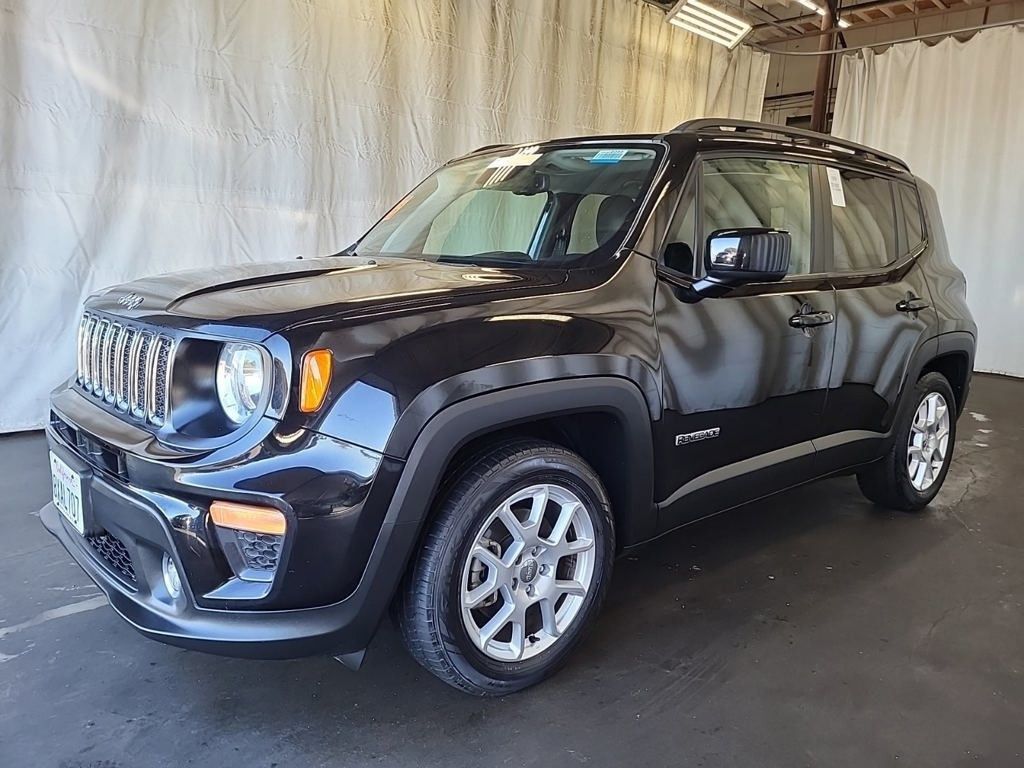 Used 2020 Jeep Renegade Latitude with VIN ZACNJABB4LPL40397 for sale in Marion, IA