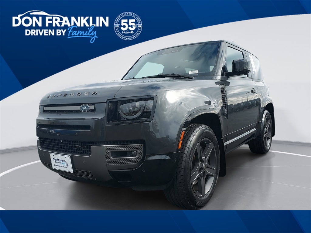 2023 Land Rover Defender X-Dynamic SE's photo