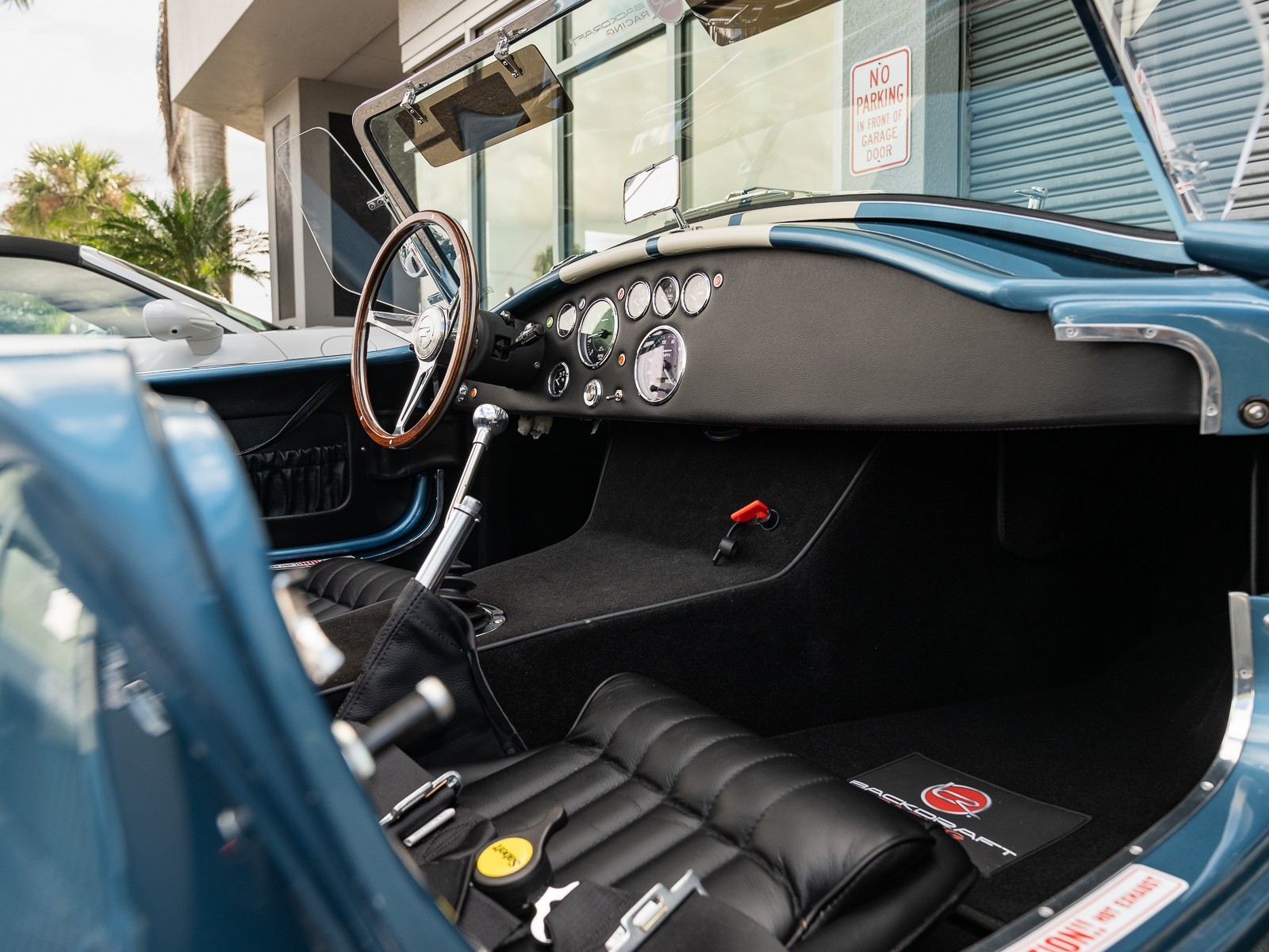 2025 Backdraft Roadster RT photo 2