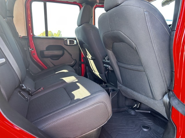 2022 Jeep Gladiator Sport S photo 12