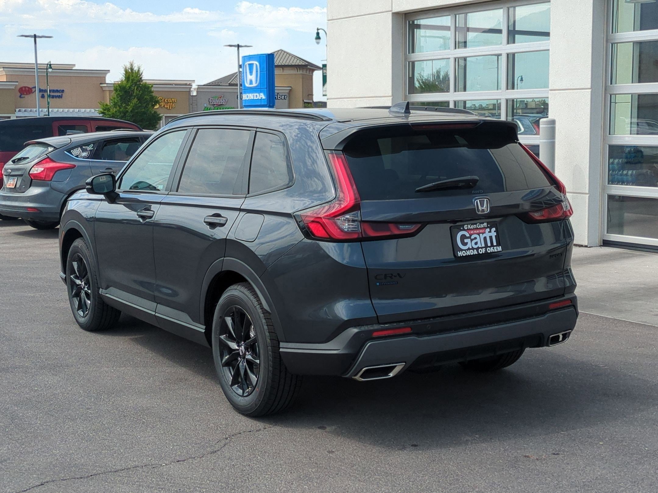 2026 Honda CR-V Hybrid Sport-L photo 2