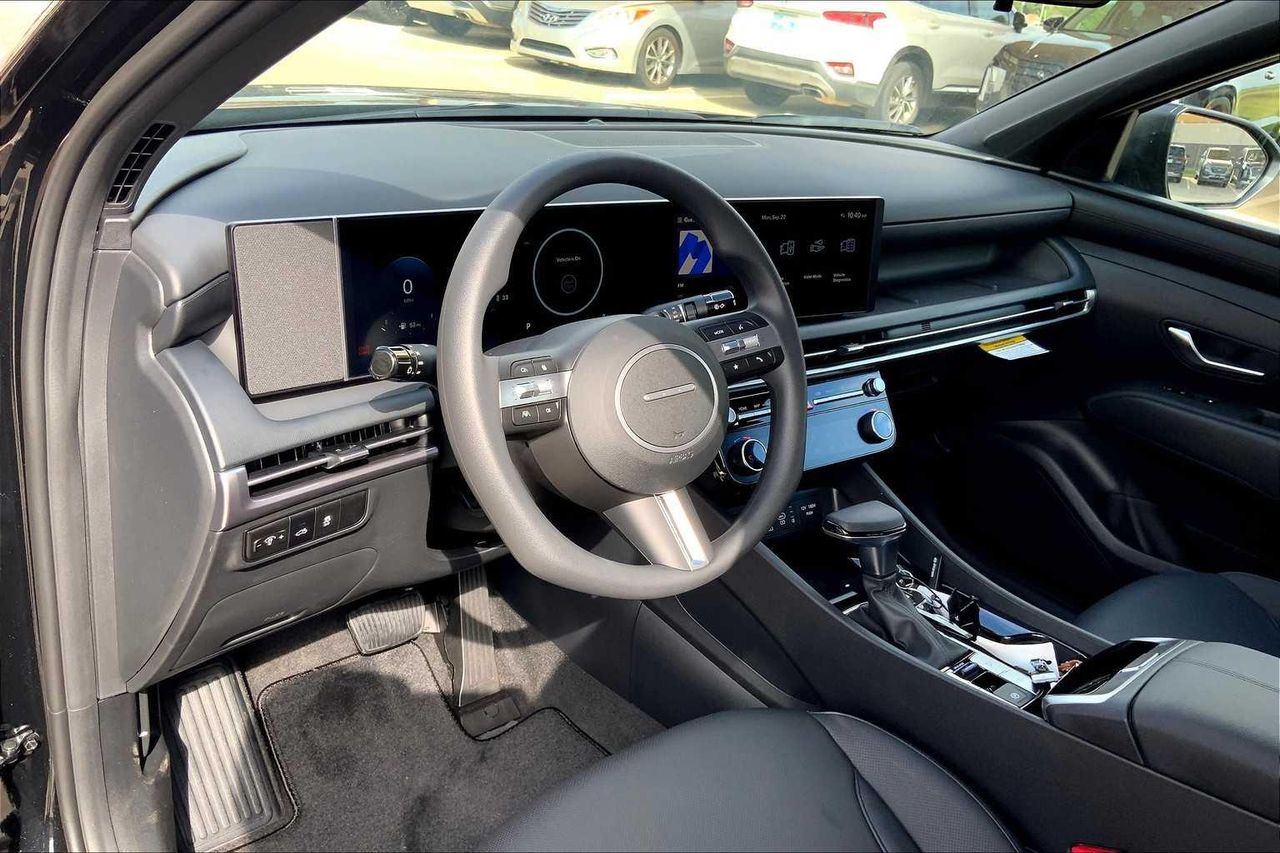 2026 Hyundai Santa Cruz SEL Activity photo 9